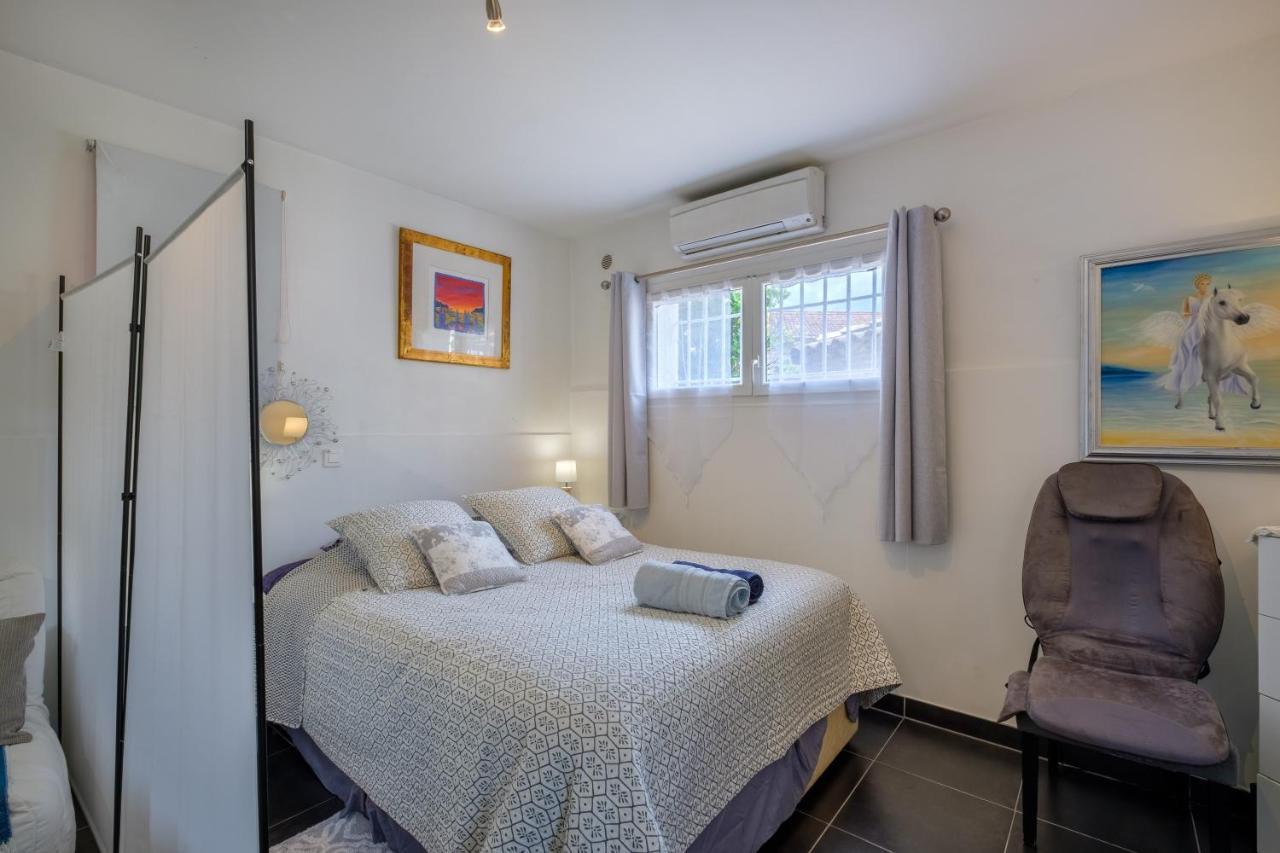 סן-פול-דה-ואנס Bas De Villa, Piscine, 3 Etoiles מראה חיצוני תמונה
