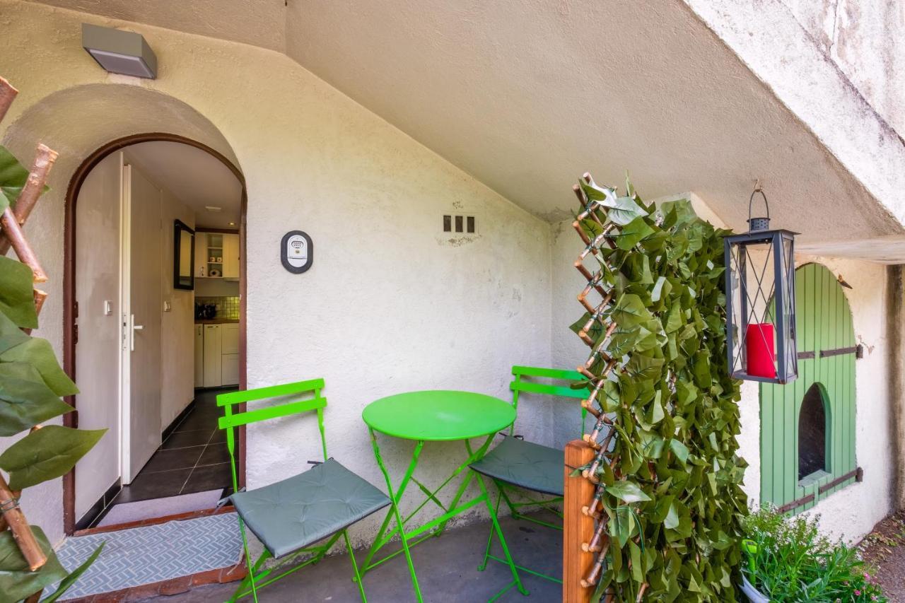 סן-פול-דה-ואנס Bas De Villa, Piscine, 3 Etoiles מראה חיצוני תמונה